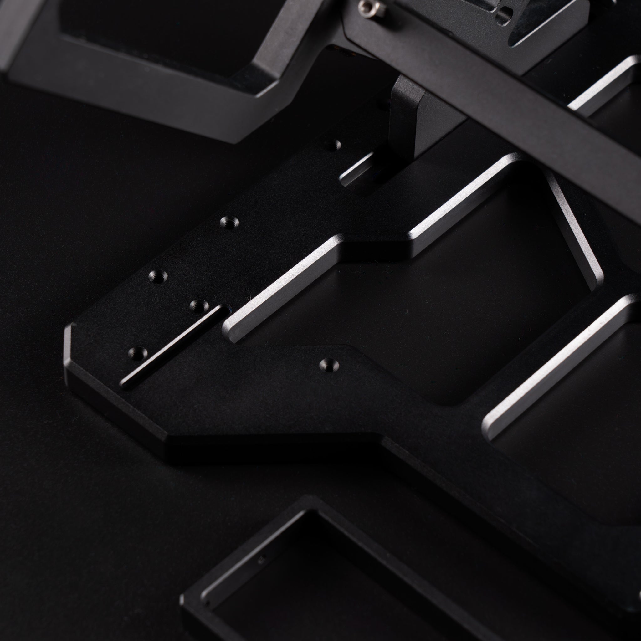 A45 開放式ITX 機殼– 10mm 鋁合金極簡SFF 機殼– MONSTER STUDIO