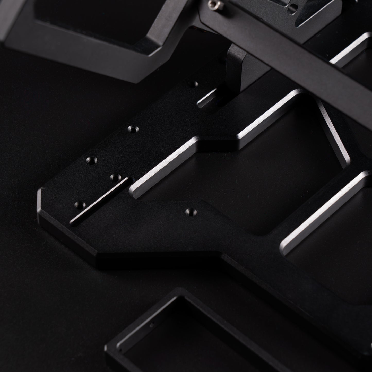 A45 CNC machined 10mm aluminum open frame detail